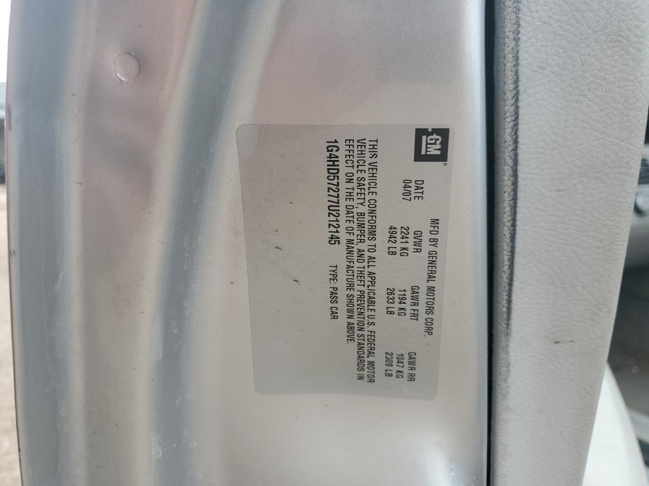2007 Buick Lucerne - Image 12