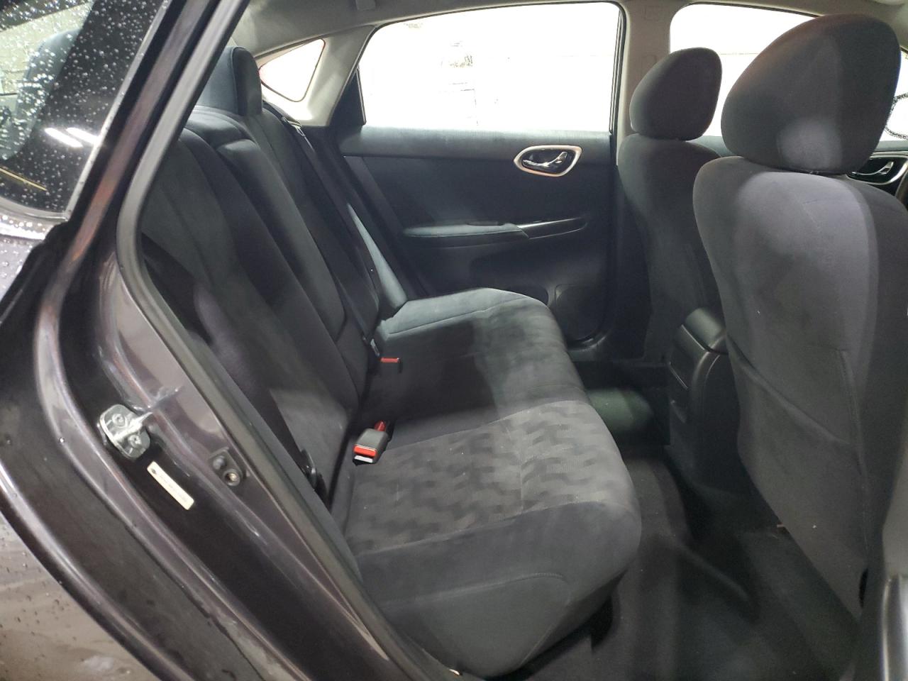 2013 Nissan Sentra - Image 10
