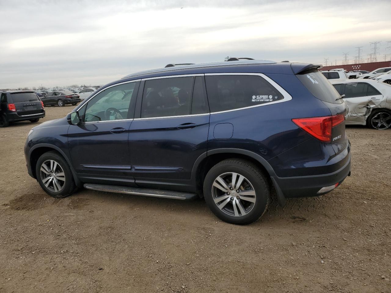 2017 Honda Pilot - Image 2