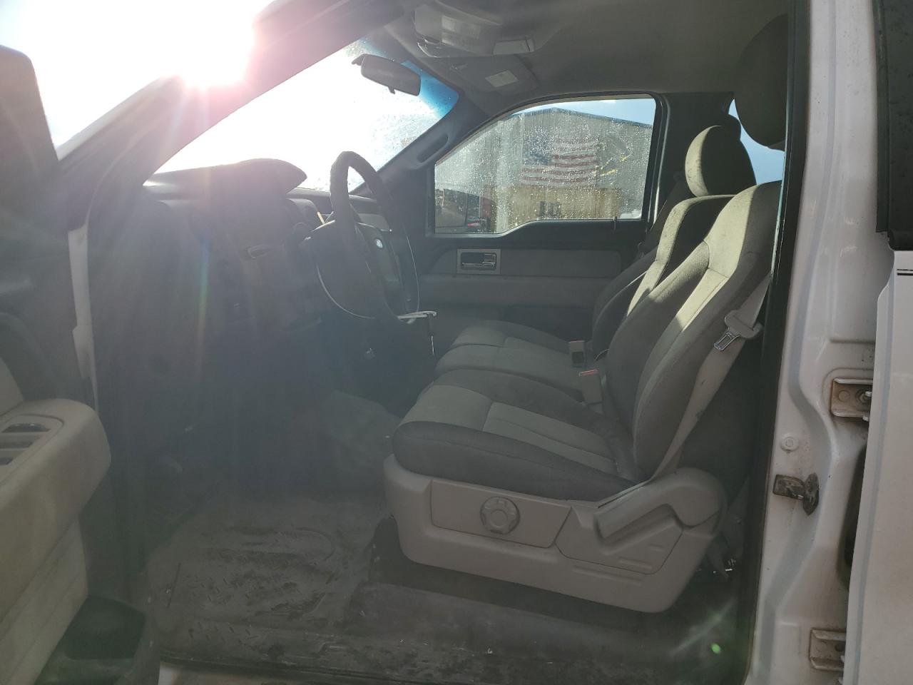 2010 Ford F-150 - Image 7