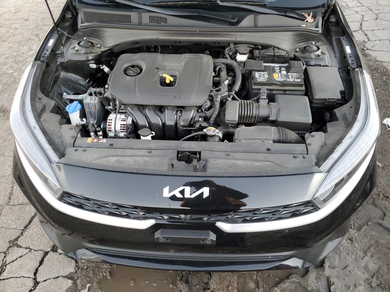 2024 Kia Forte - Image 11