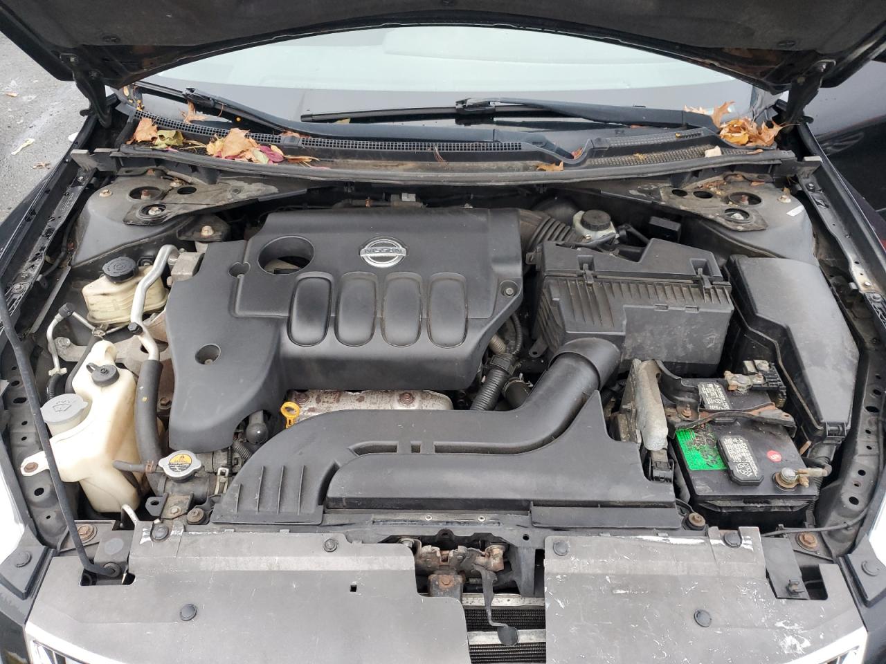 2010 Nissan Altima - Image 11