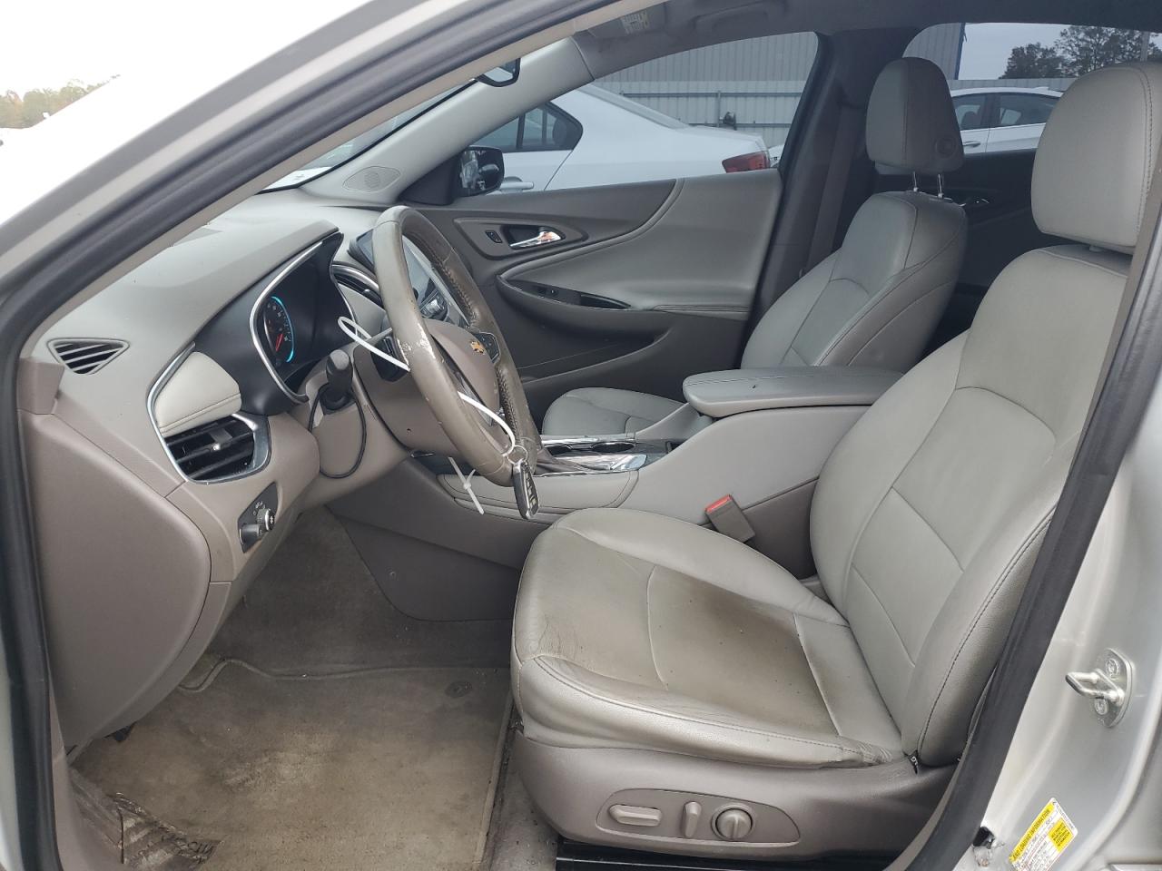 2016 Chevrolet Malibu - Image 7