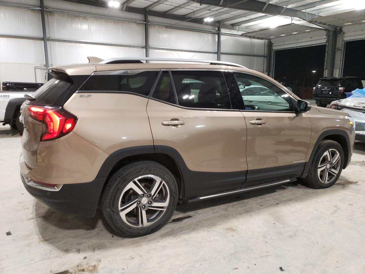 2018 GMC Terrain - Image 3