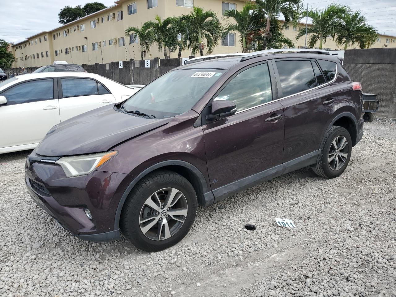 2018 Toyota RAV 4 - Image 1