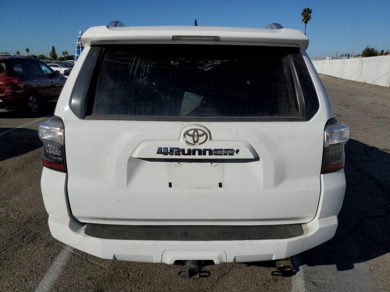 2015 Toyota 4Runner - Image 6