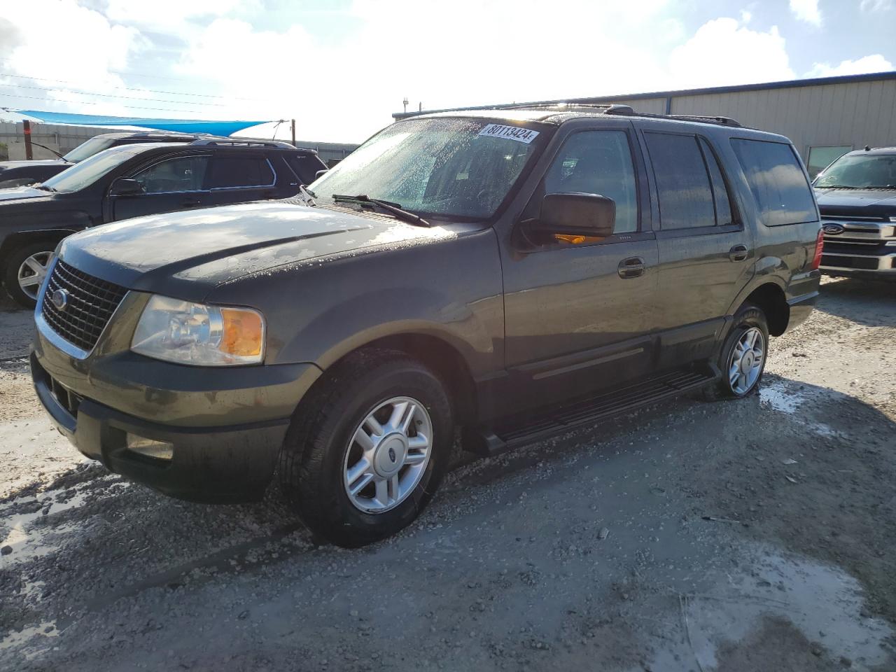 2004 Ford Expedition - Image 1