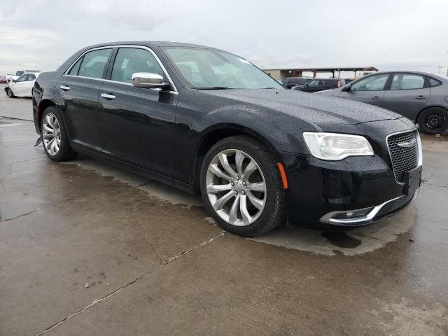  CHRYSLER 300 2018 Czarny