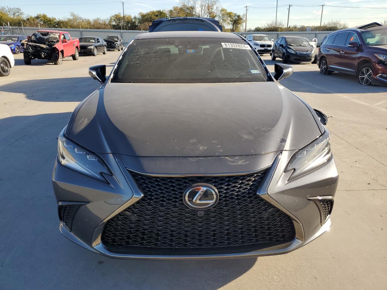 2023 Lexus ES - Image 5
