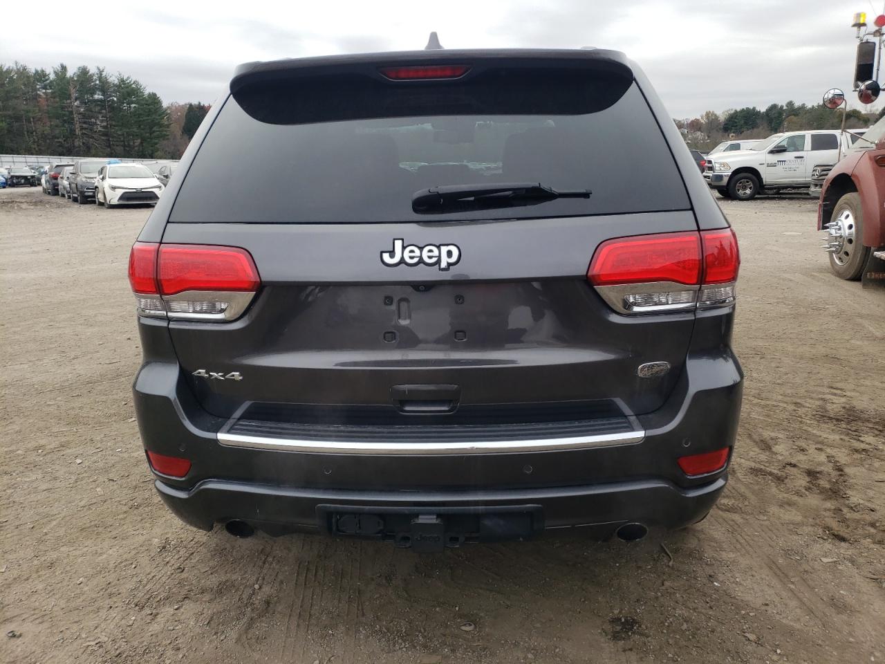 2015 Jeep Grand Cherokee Overland VIN: 1C4RJFCG8FC768980 Lot: 80107474