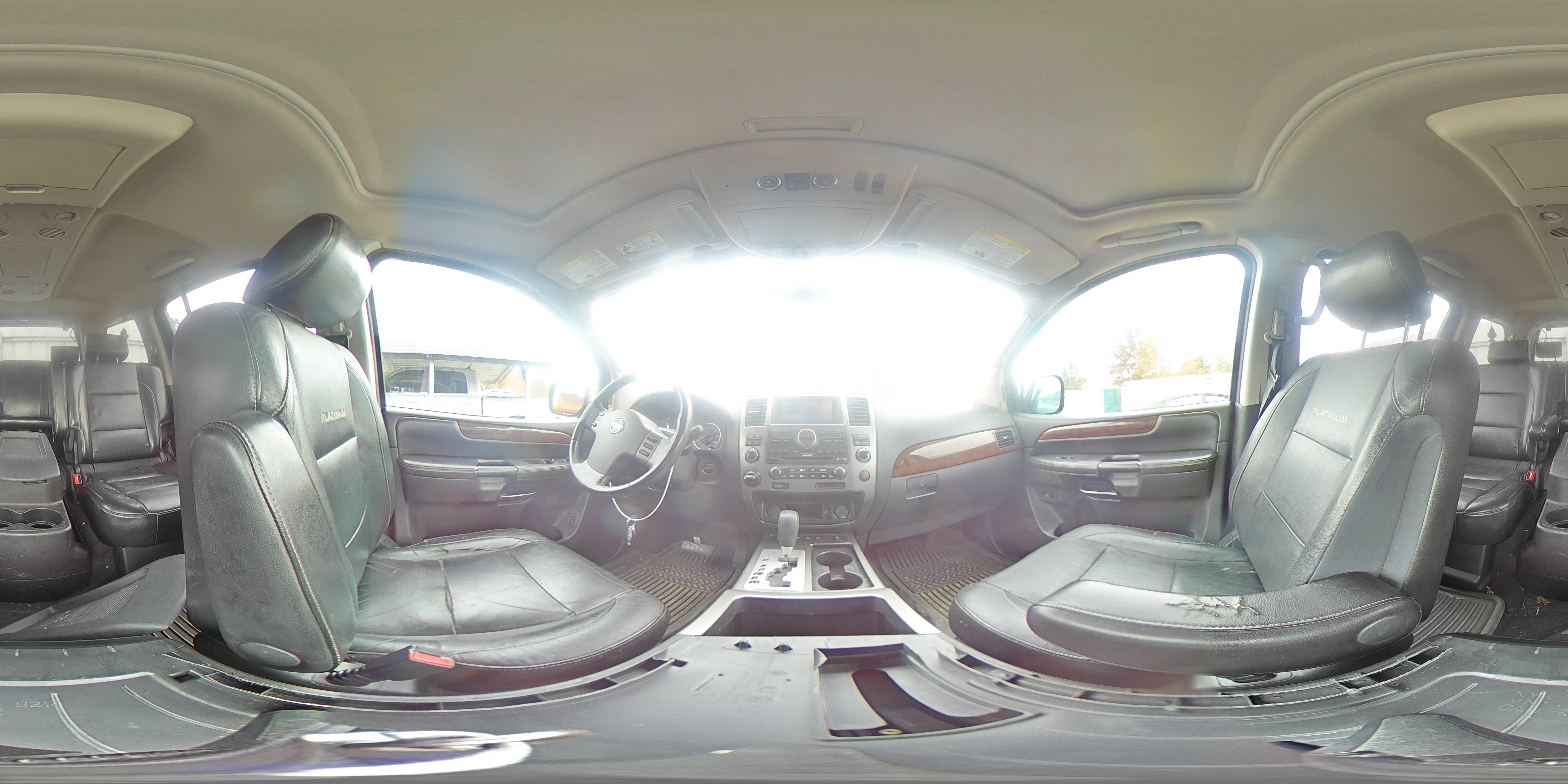 2010 Nissan Armada - Image 13