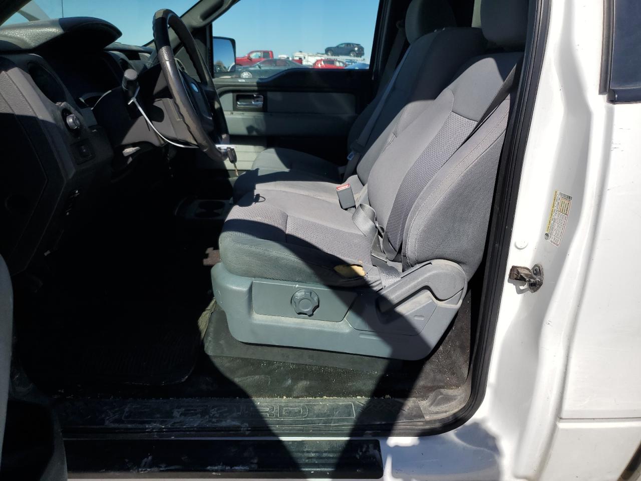 2013 Ford F-150 - Image 7
