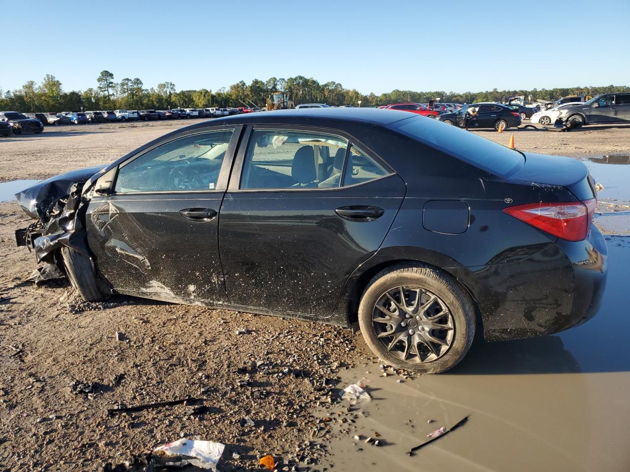 2018 Toyota Corolla - Image 2