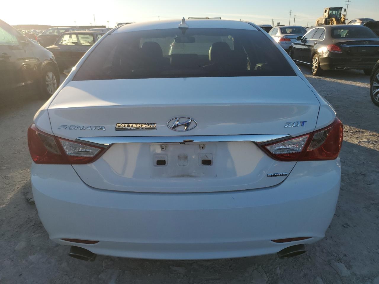 2011 Hyundai Sonata - Image 6