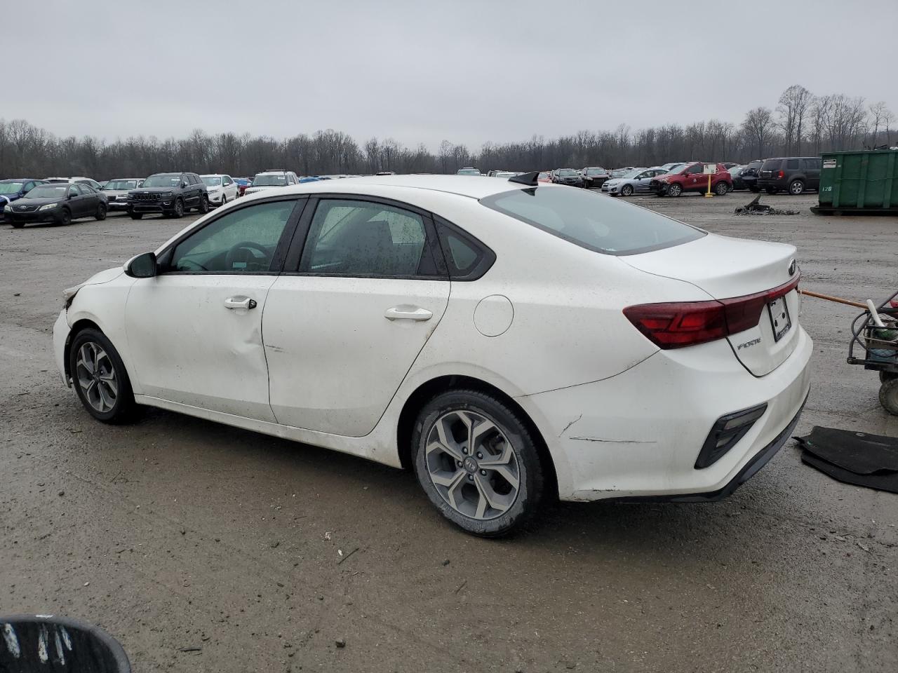 2019 Kia Forte - Image 2