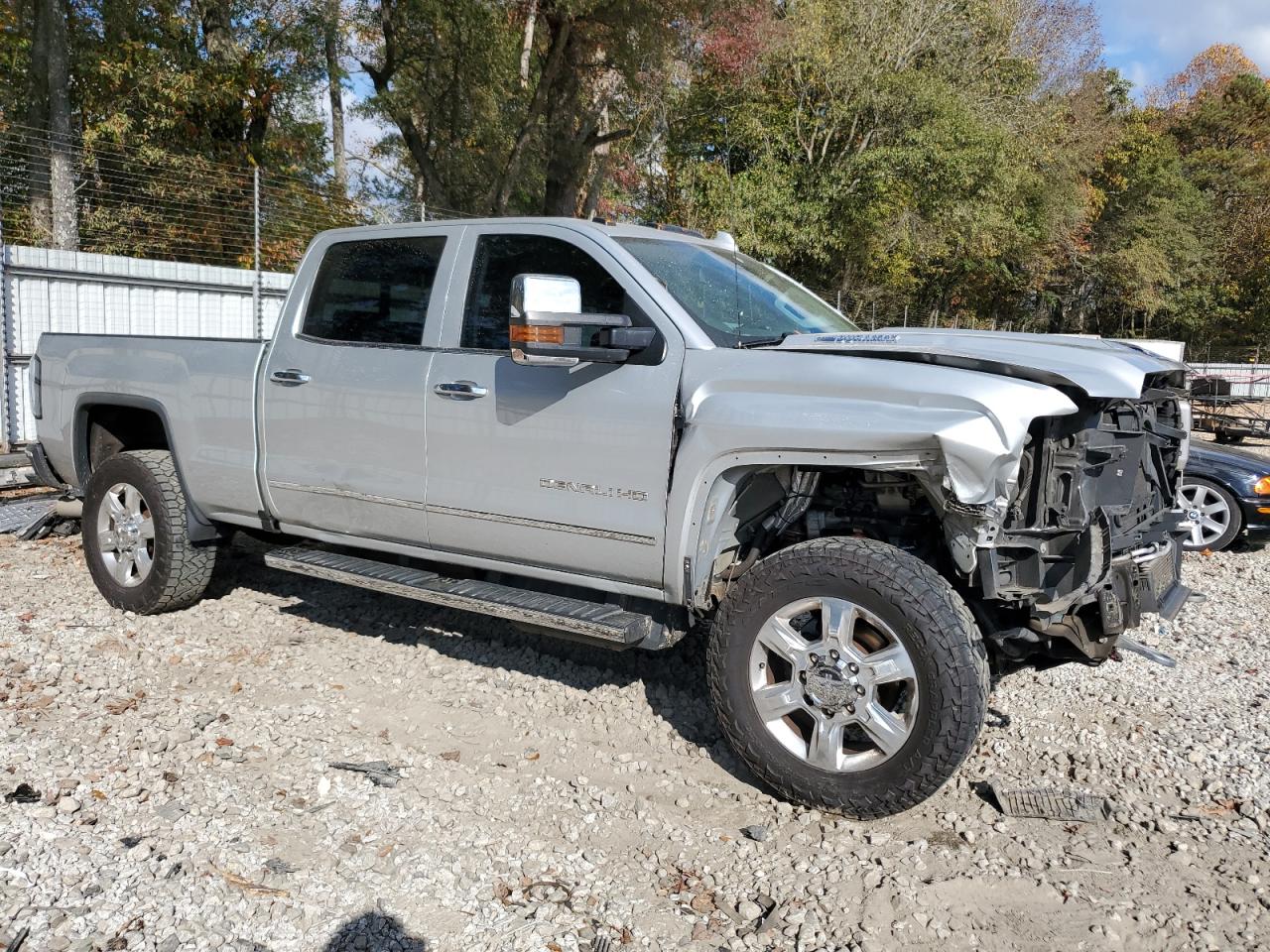 2018 GMC Sierra - Image 4