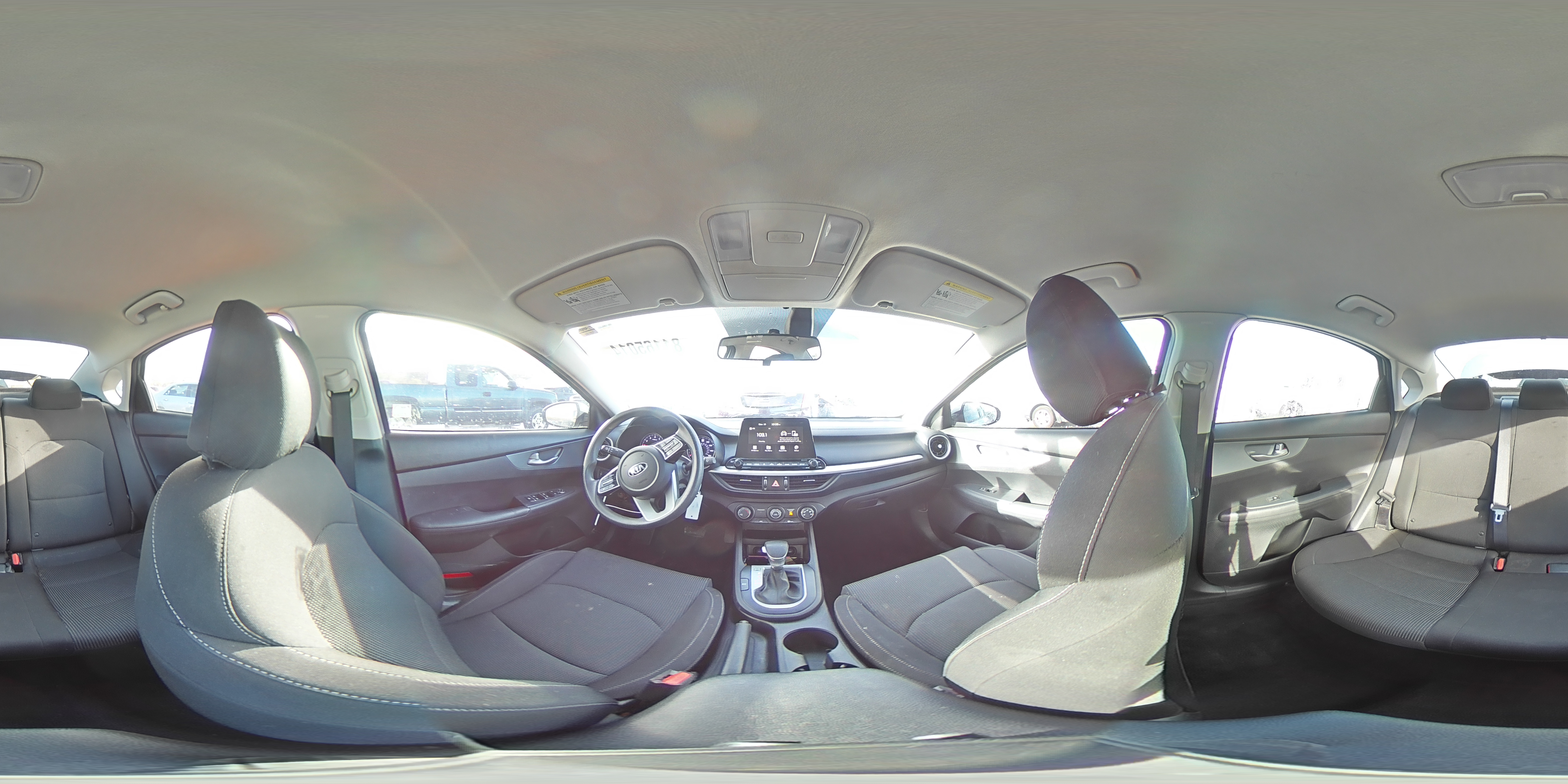 2020 Kia Forte - Image 15