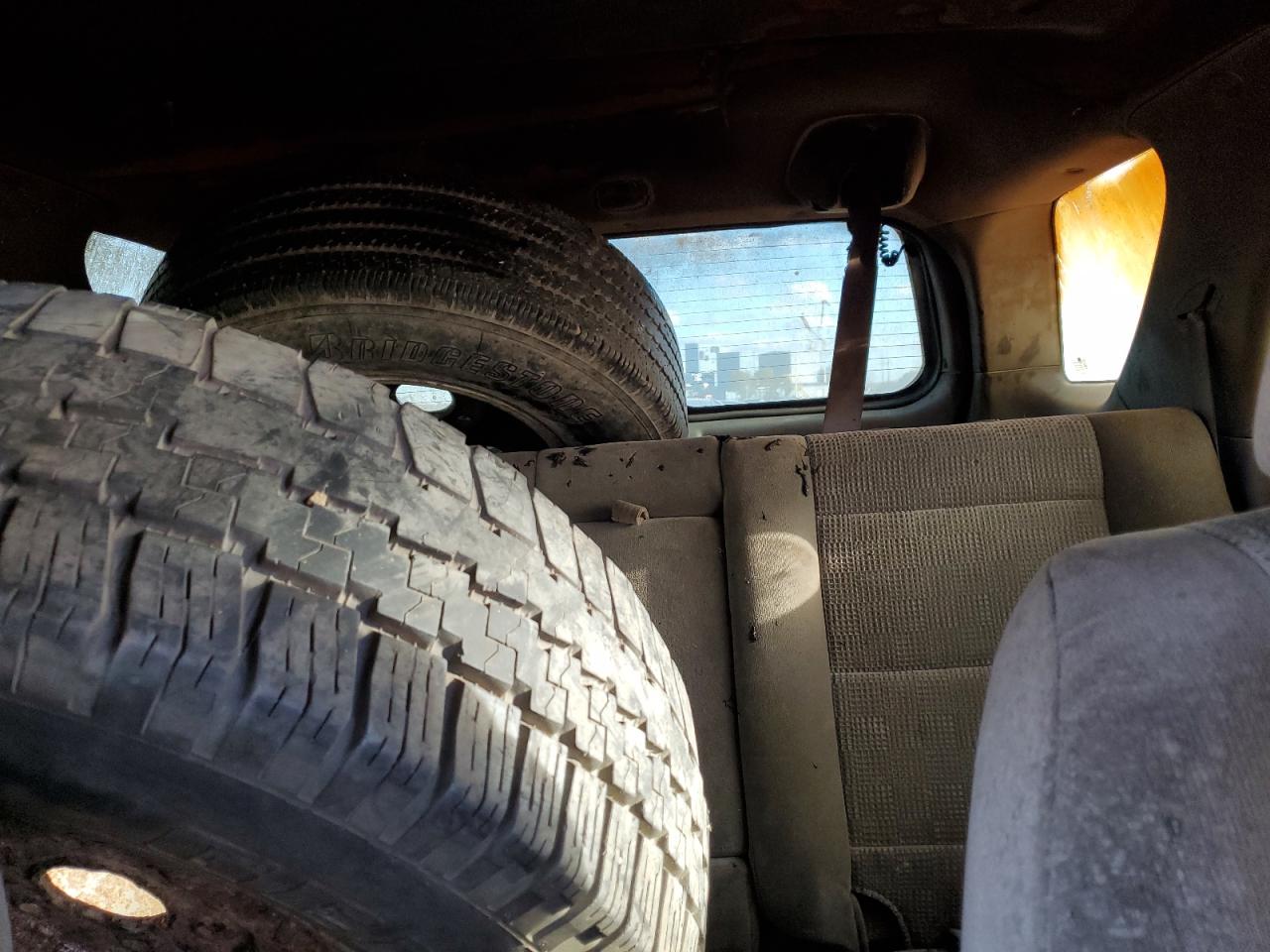 2008 Kia Sorento Ex VIN: KNDJC736185763423 Lot: 81094404