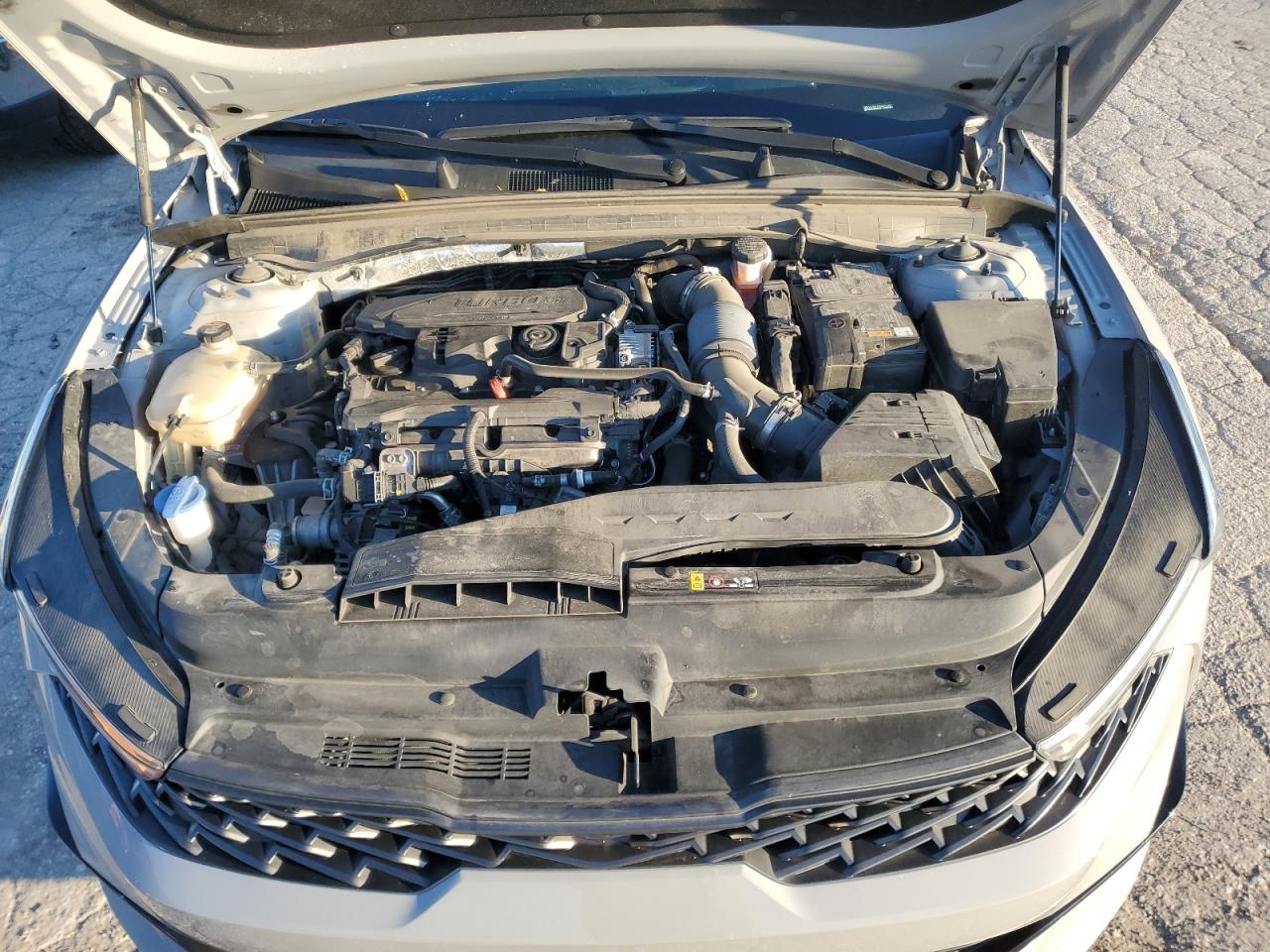 2021 Kia K5 - Image 11
