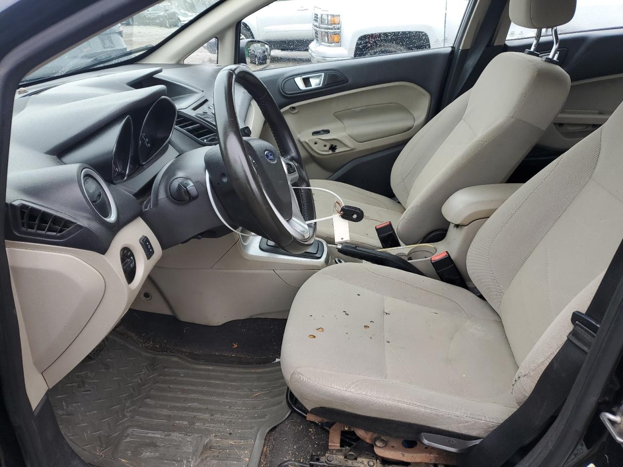 2016 Ford Fiesta - Image 7