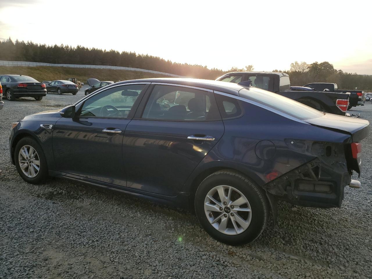 2018 Kia Optima - Image 2