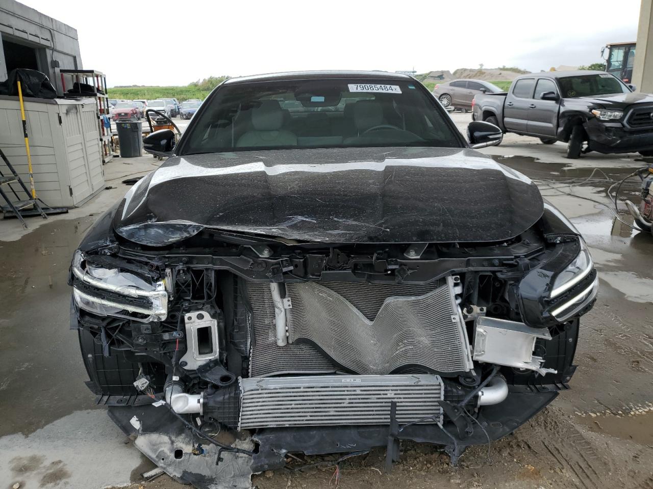 2022 Genesis G70 - Image 5