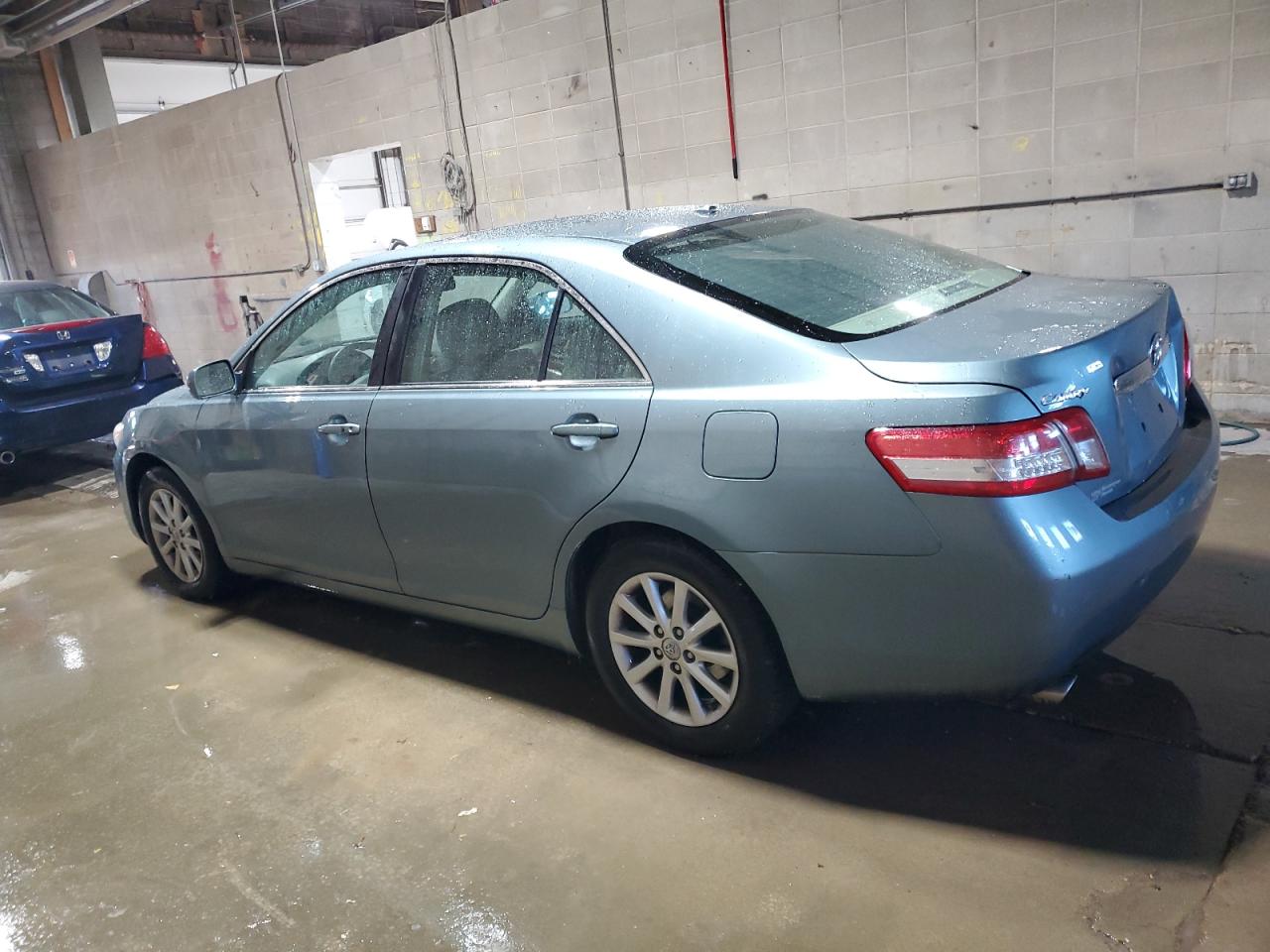 2010 Toyota Camry - Image 2