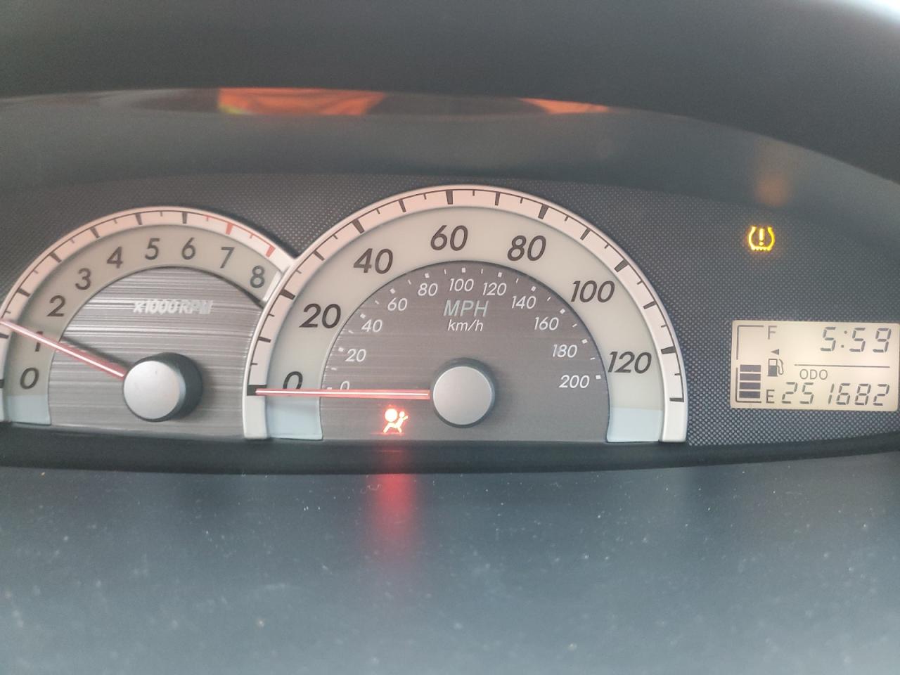 2008 Toyota Yaris - Image 9