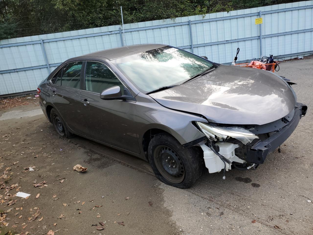 2017 Toyota Camry - Image 4