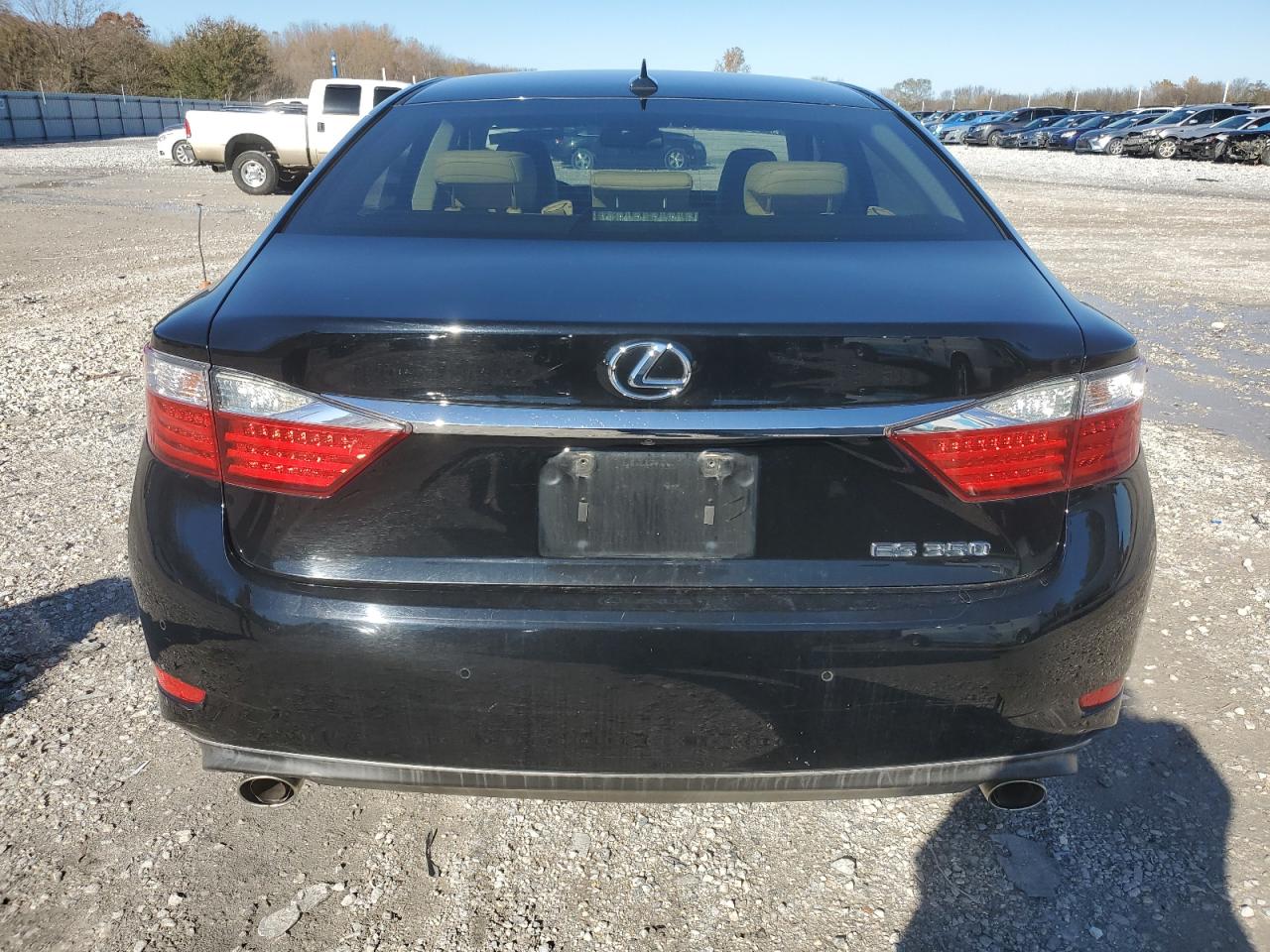 2013 Lexus ES - Image 6