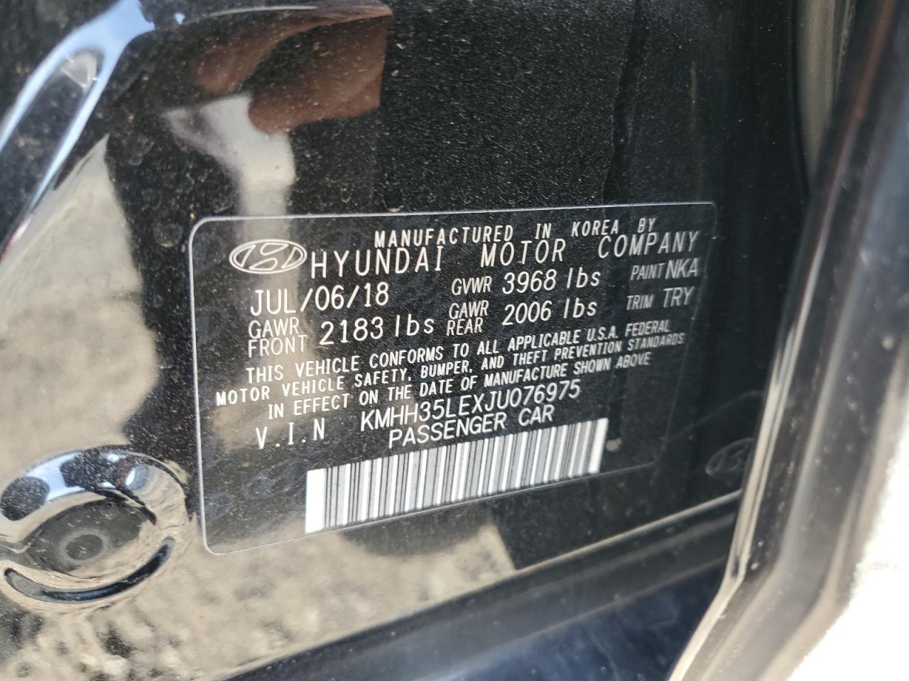 2018 Hyundai Elantra - Image 12