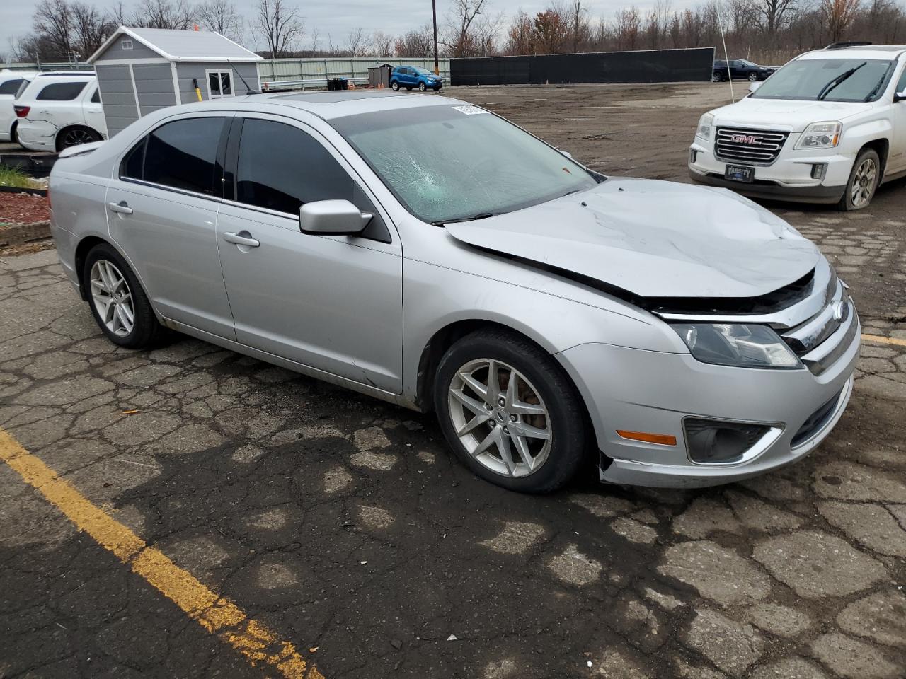 2010 Ford Fusion - Image 4