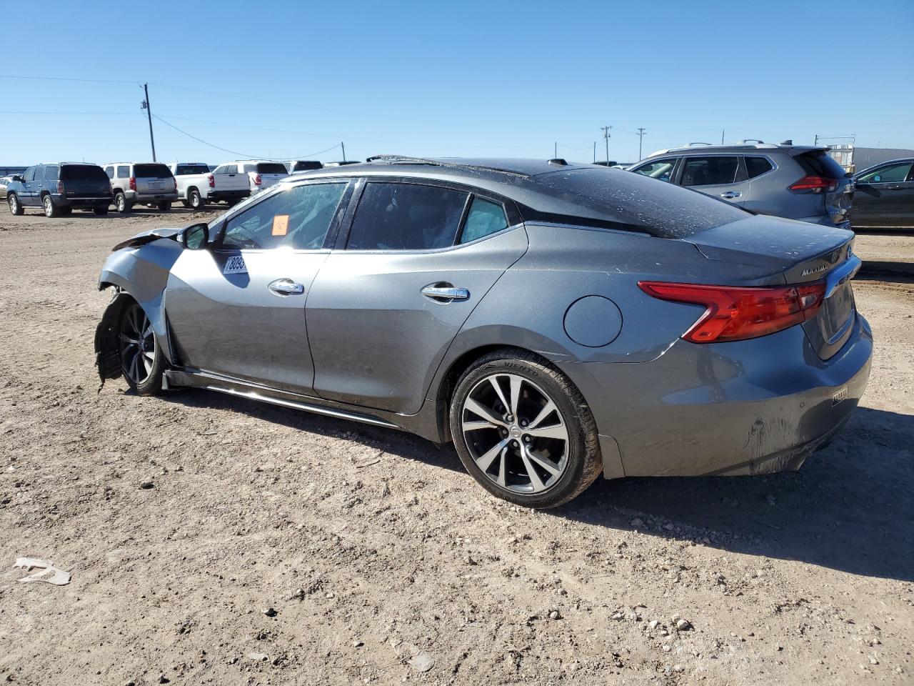 2017 Nissan Maxima - Image 2