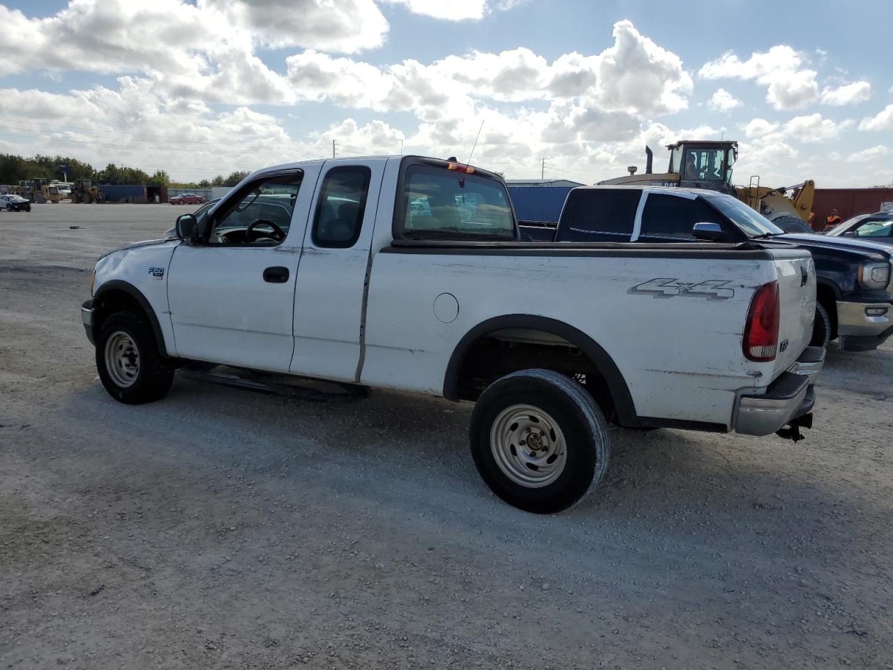 2003 Ford F-150 - Image 2