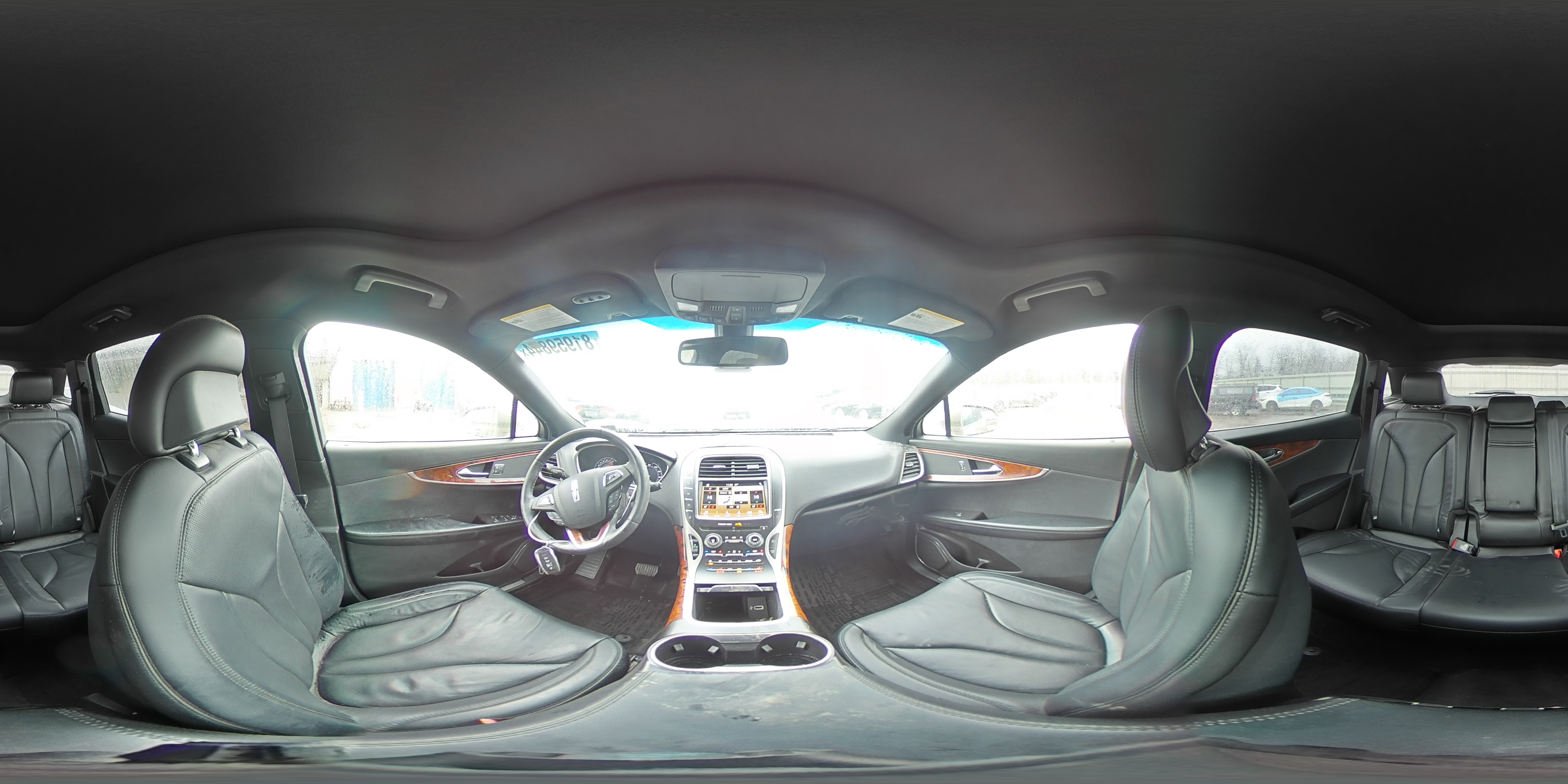 2018 Lincoln MKX - Image 15