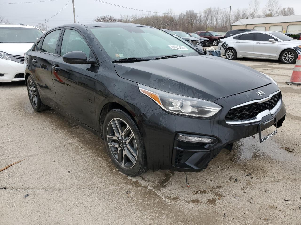 2019 Kia Forte - Image 4
