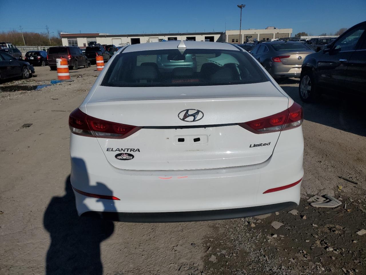 2017 Hyundai Elantra - Image 6