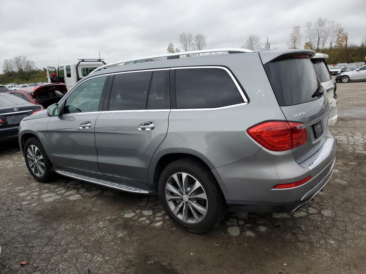 VIN 4JGDF6EE3GA629002 2016 MERCEDES-BENZ GL-CLASS no.2