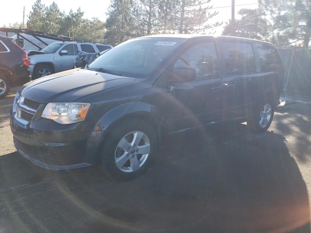 2013 Dodge Caravan - Image 1