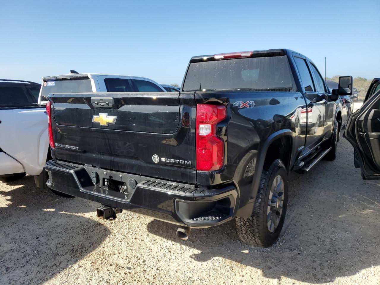 2024 Chevrolet Silverado - Image 3