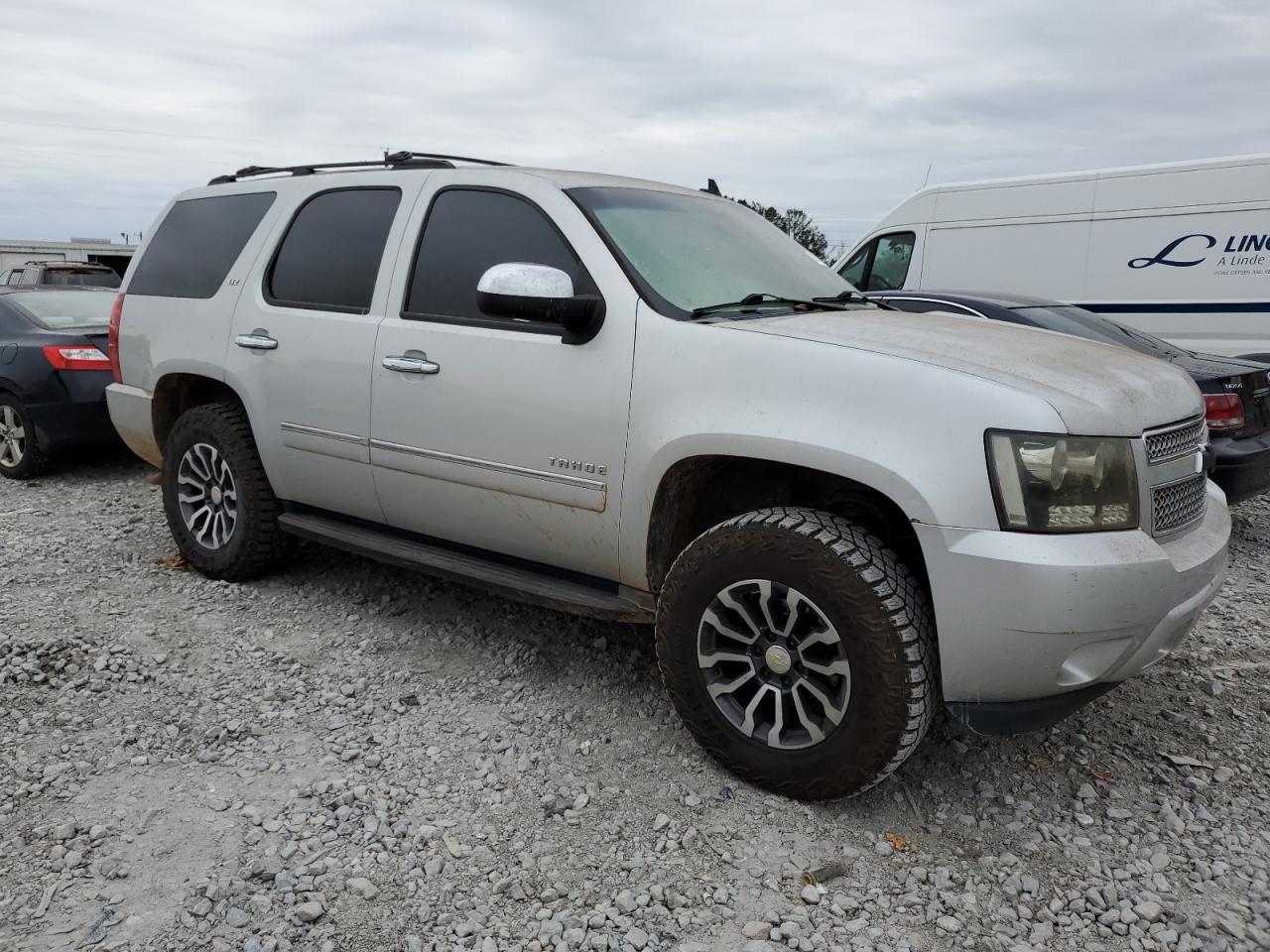 2011 Chevrolet Tahoe - Image 4