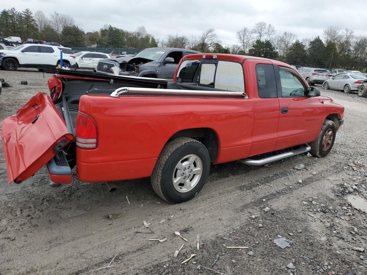 2002 Dodge Dakota - Image 3