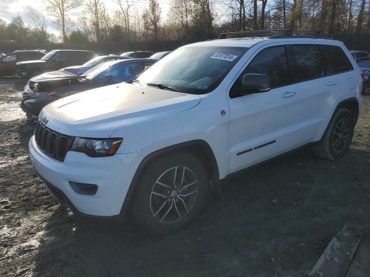 2017 Jeep Grand Cherokee - Image 1