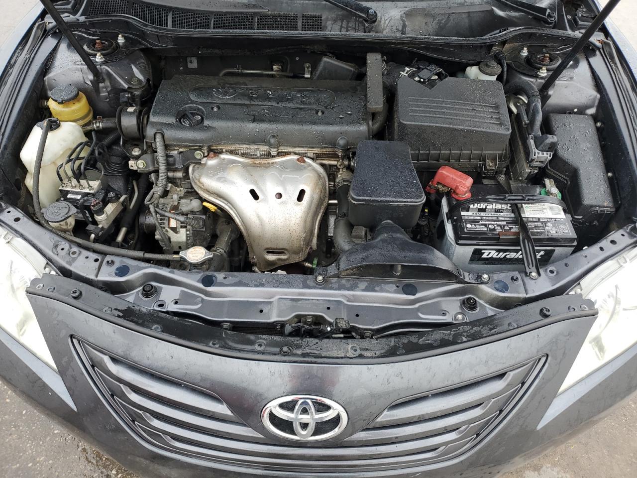 2009 Toyota Camry - Image 11