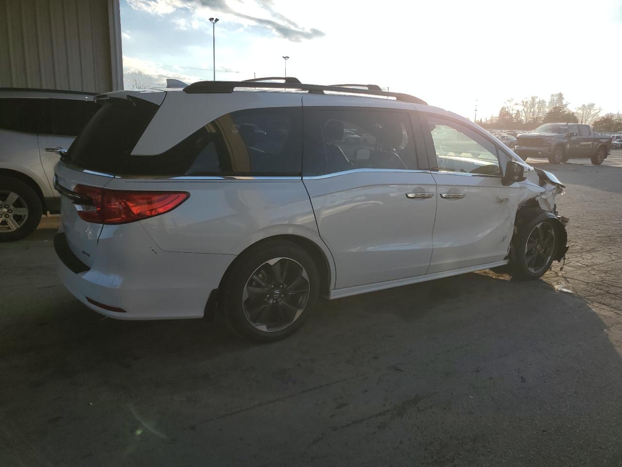 2021 Honda Odyssey - Image 3