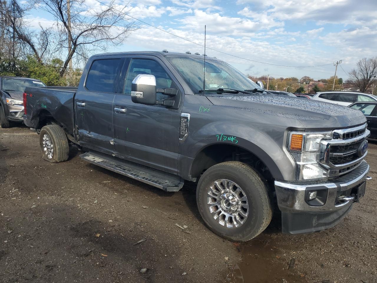 2022 Ford F250 - Image 4