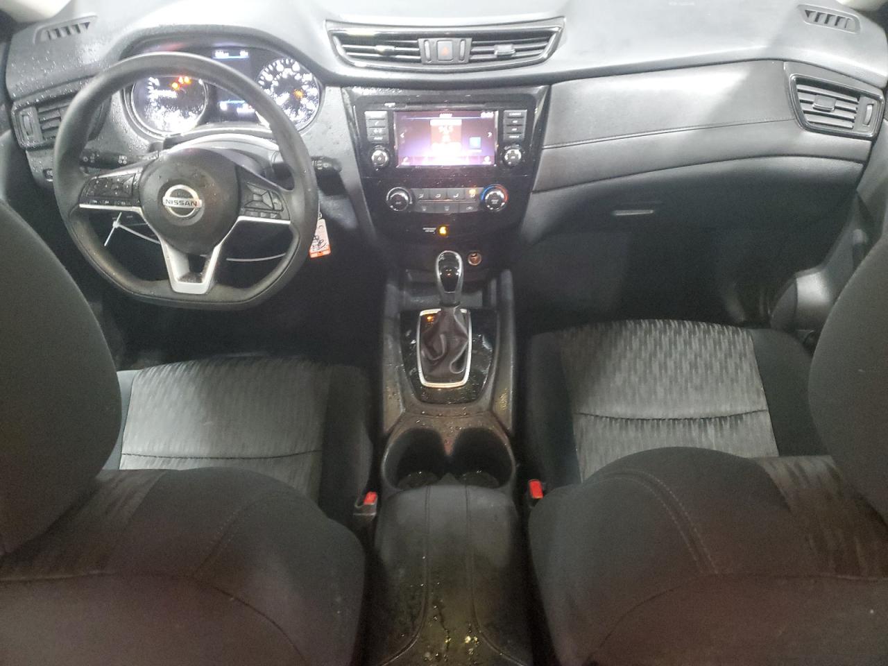 2018 Nissan Rogue - Image 8