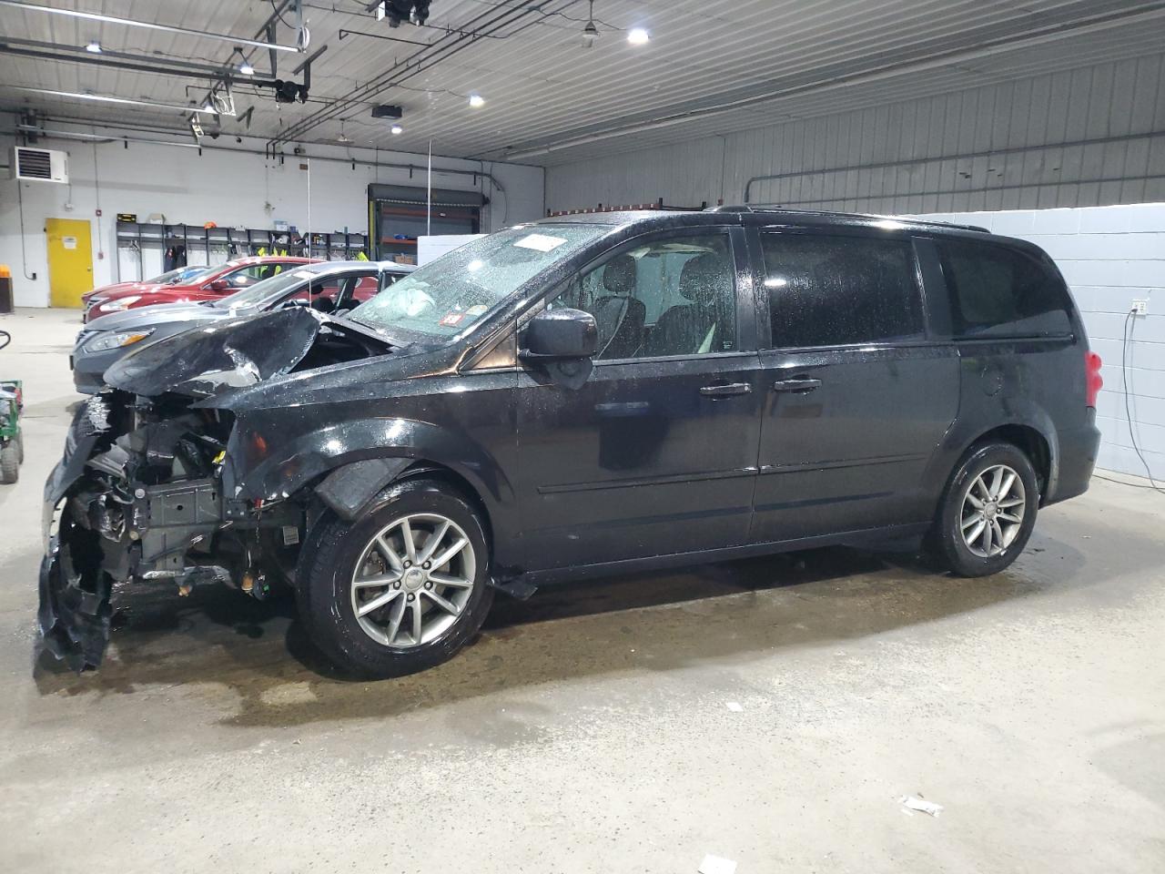 2014 Dodge Grand Caravan R/T VIN: 2C4RDGEG1ER430904 Lot: 80871334