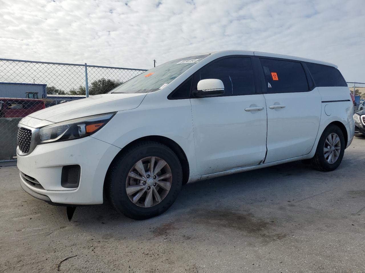 2017 Kia Sedona - Image 1
