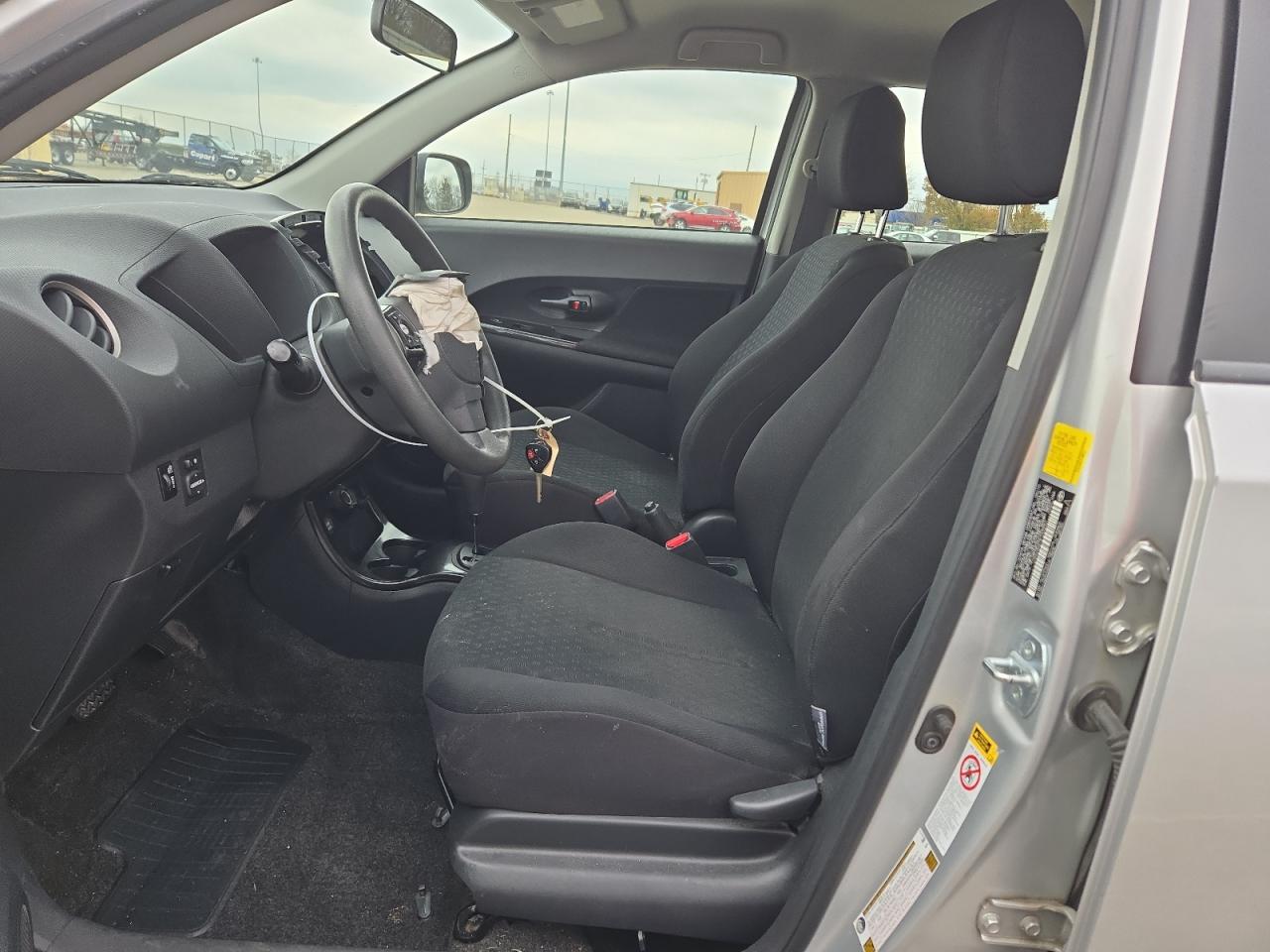 2010 Scion xD - Image 7